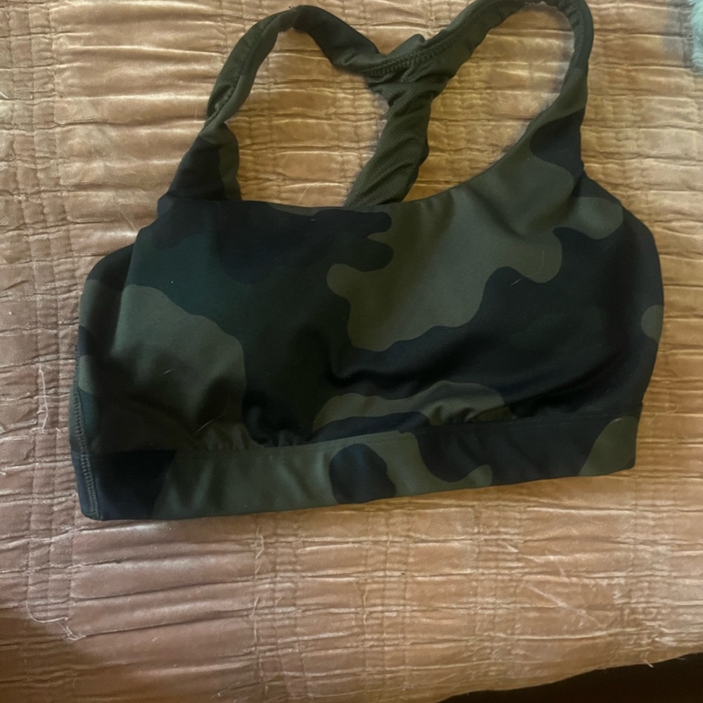 All in Motion Camouflage Sports Bra - Black and Green